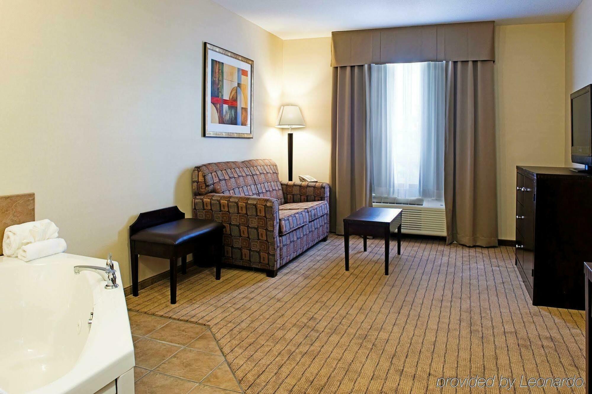 Ramada By Wyndham Prince Albert Exterior photo
